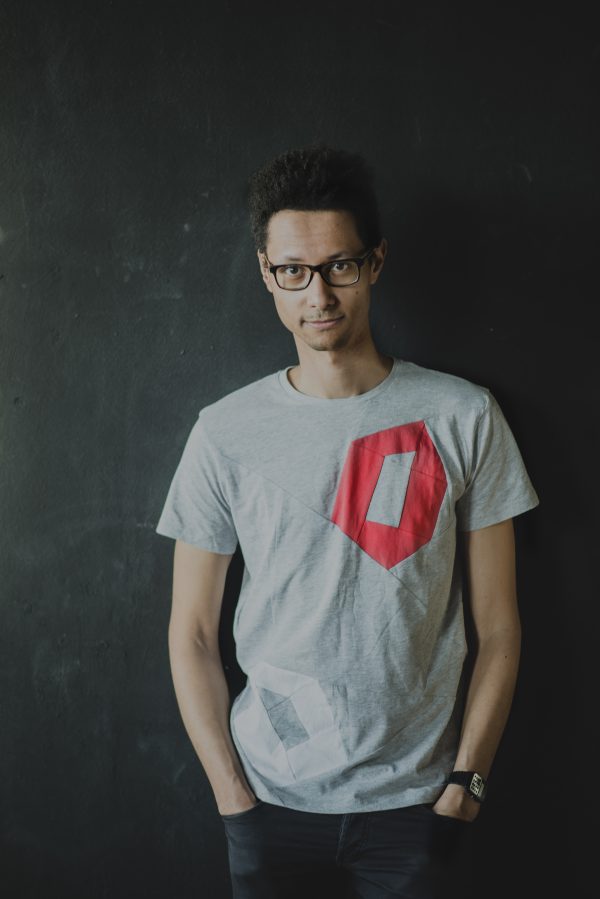 Upcycled T-särk - Image 3